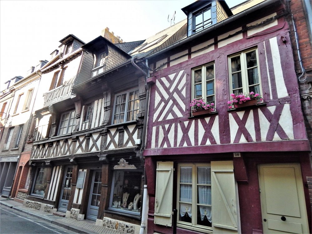 Онфлёр( фахверковые дома6).jpg