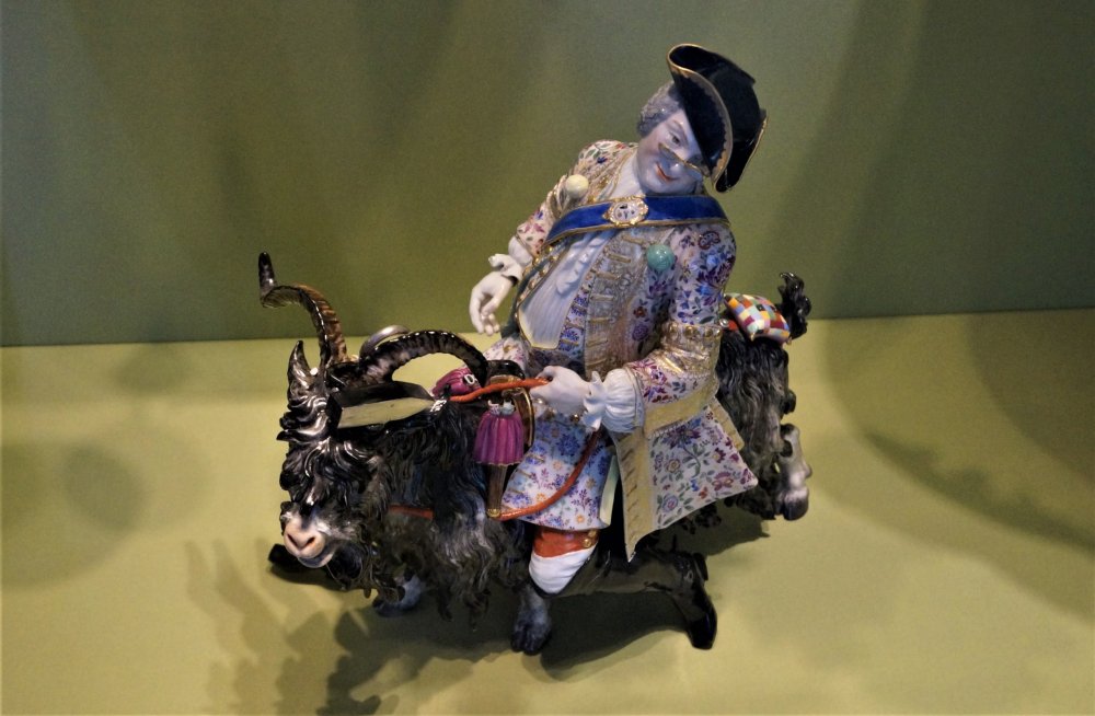 19.05.10_340_СПб_Музей ИФЗ.JPG