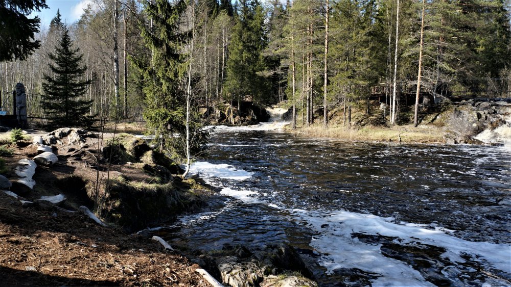 19.05.12_212_Карелия_водопады Ахинконки.JPG