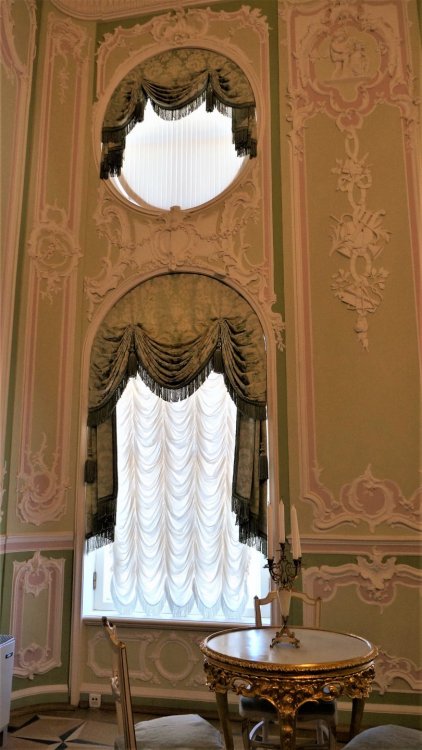 19.05.15_173_ Ораниенбаум_ Дворец.JPG