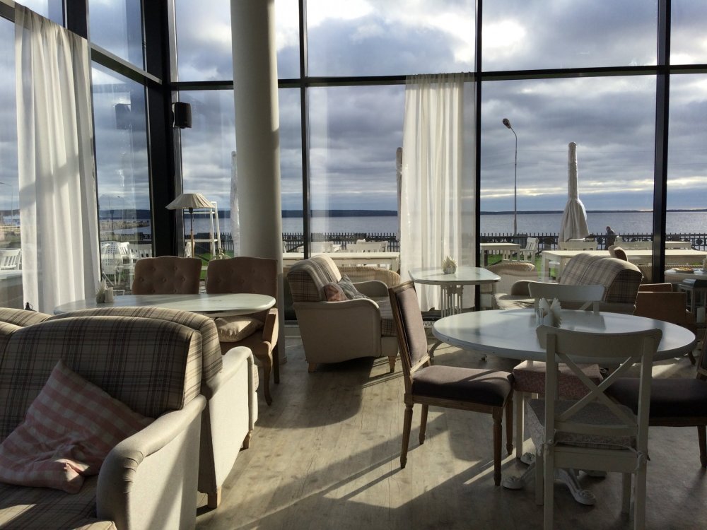 19.05.12_005_Карелия_Петрозаводск_ отель Фрегат.JPG