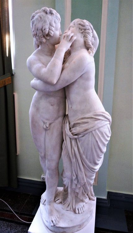 19.05.15_084_ Ораниенбаум_ Каменное зало.JPG