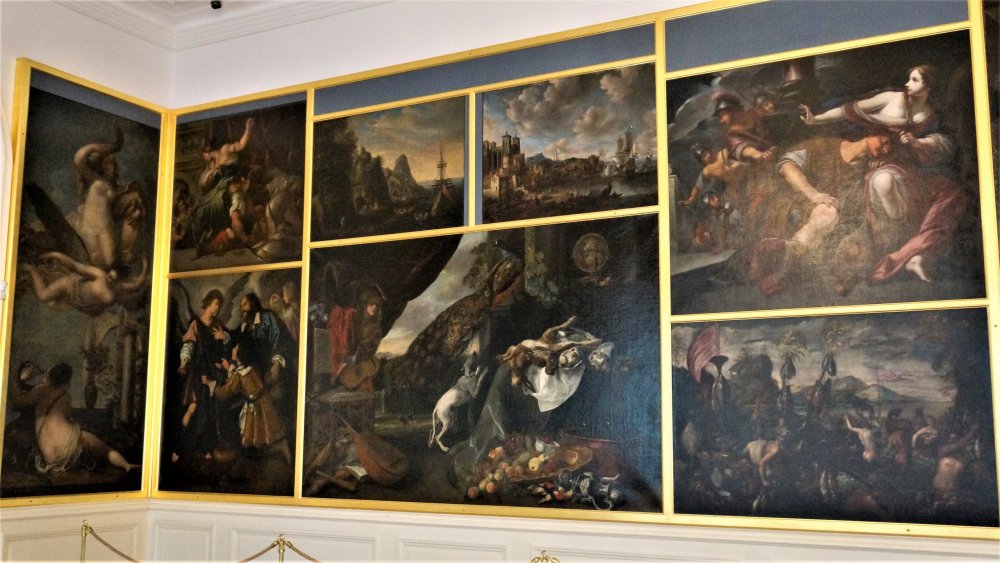 19.05.15_053_ Ораниенбаум_ Картинный дом.JPG