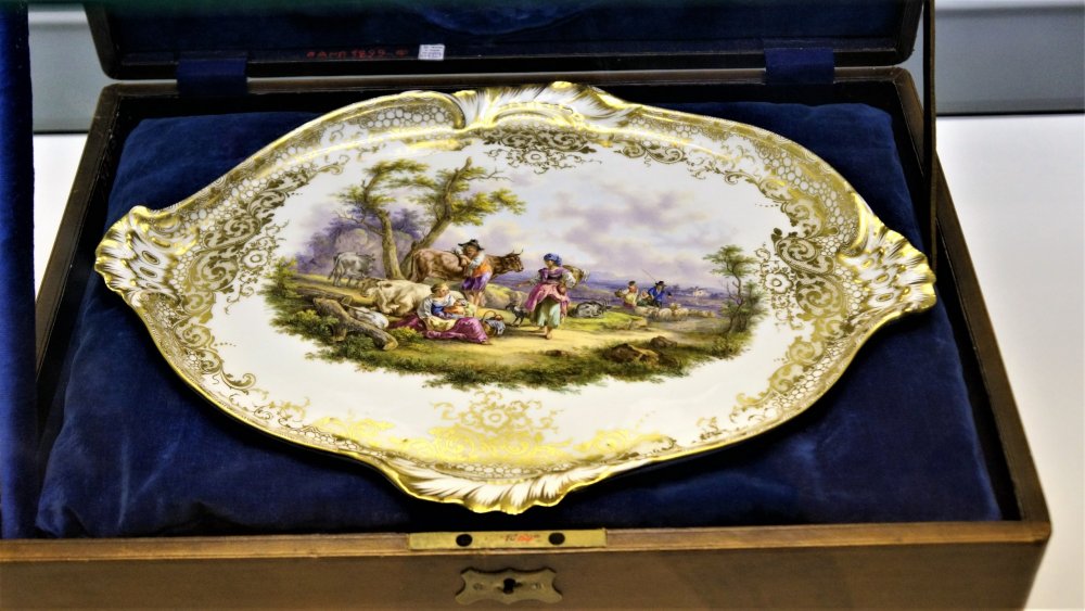 19.05.15_101_ Ораниенбаум_ Дворец.JPG