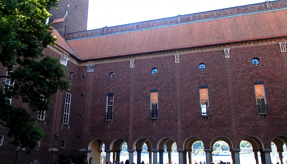 ратуша внутренний дворик.png