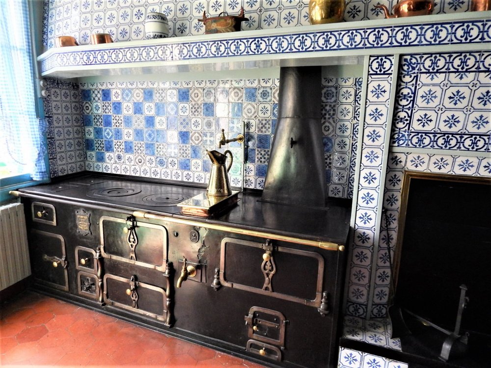 Живерни( кухня1).jpg