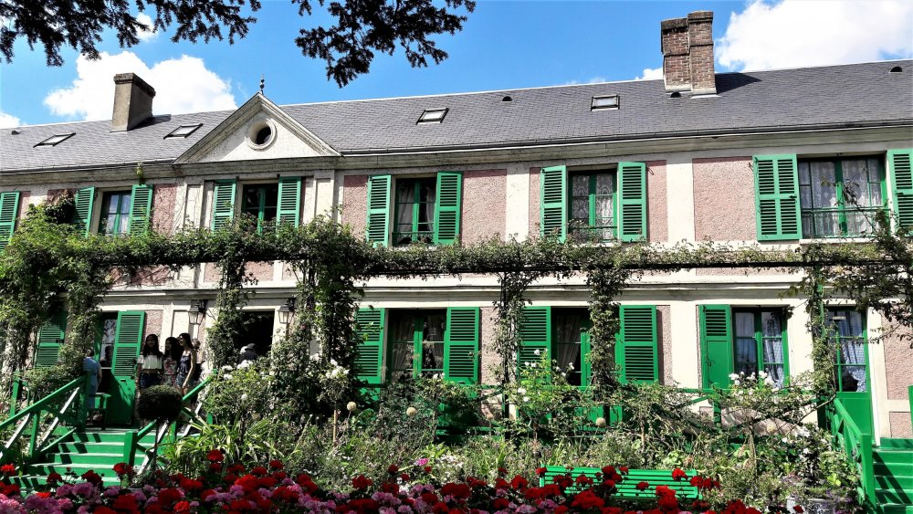 Живерни( дом внешне1).jpg