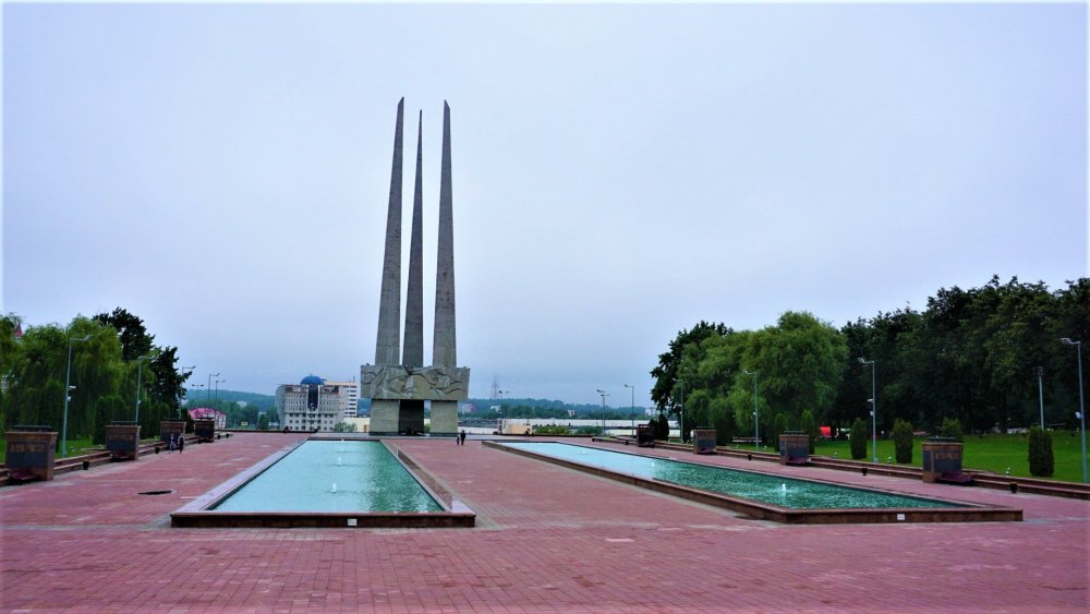 Витебск площадь Победы 1.jpg