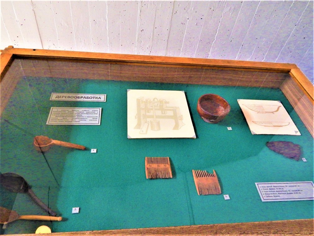 Брест Берестье посуда 1.jpg