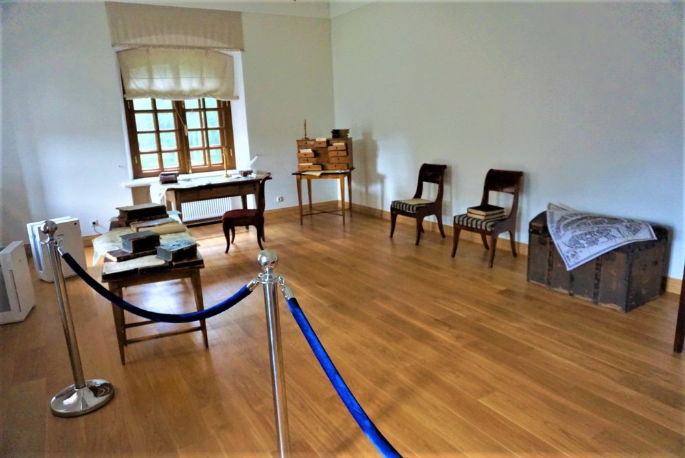 Остафьево дом 30.jpg