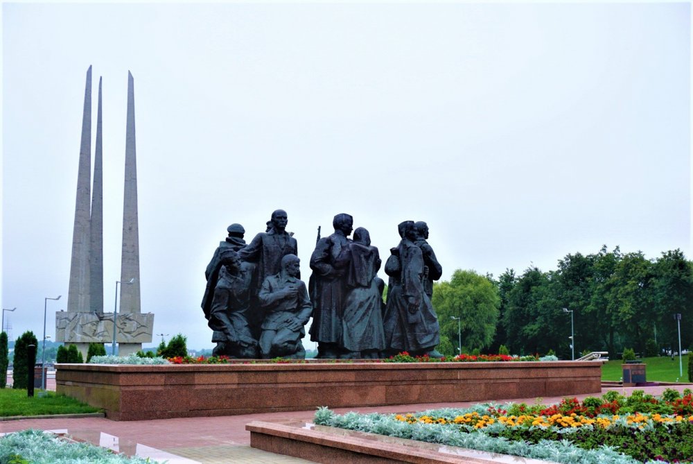 Витебск площадь Победы.jpg