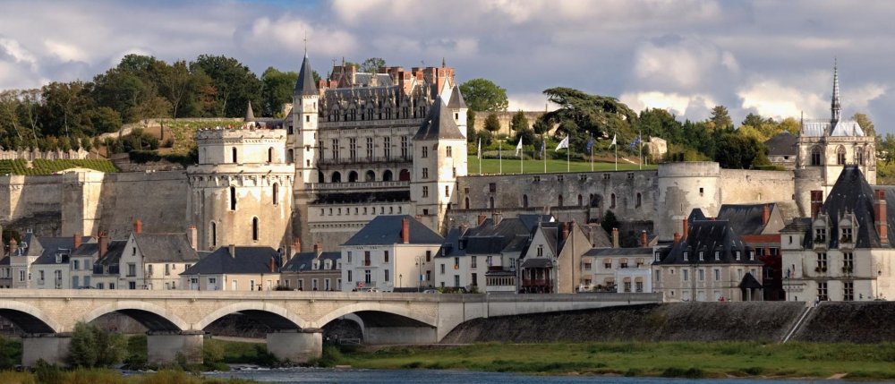 Панорама Амбуаза.jpg