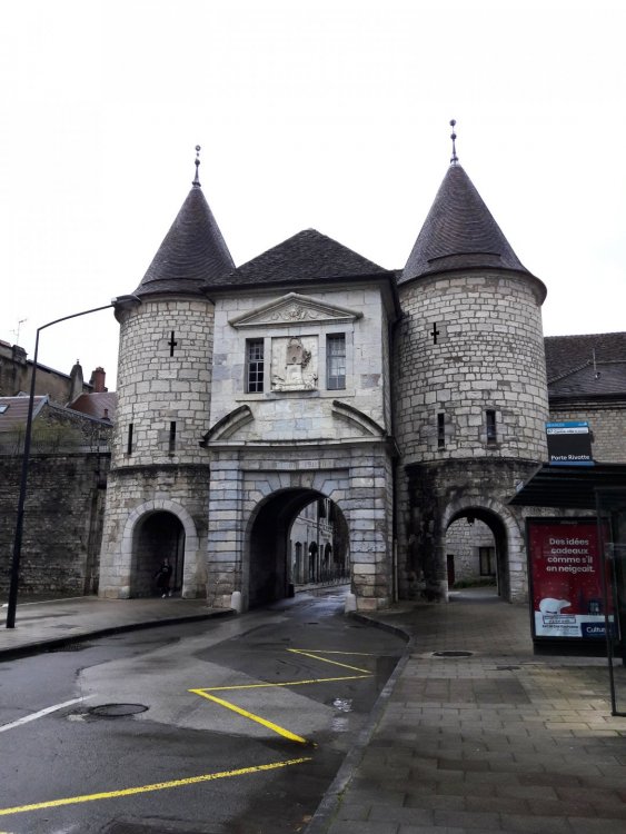 2020-01-08 12-01-07.JPG