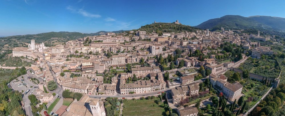 Assisi_0217_wide.jpg