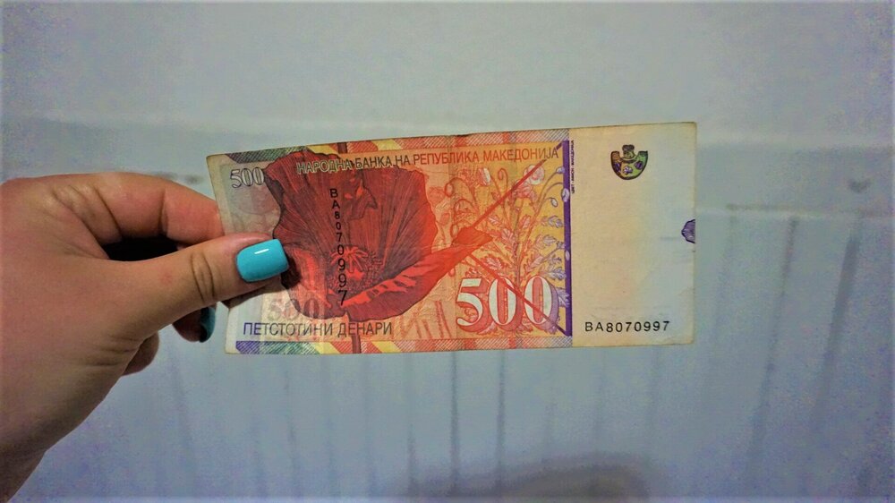 Деньги в отеле 2.jpg