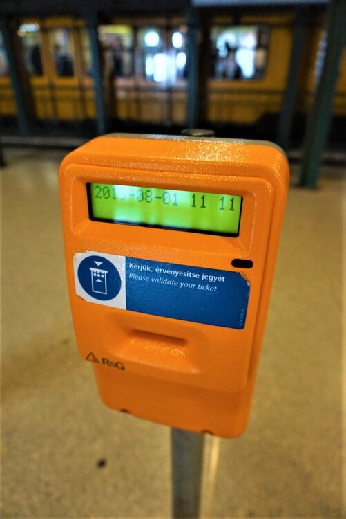 Отзыв Будапешт метро 4.jpg