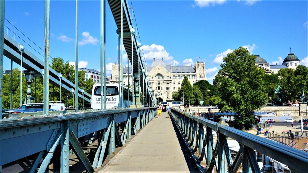 Будапешт мост Сечени 105.jpg