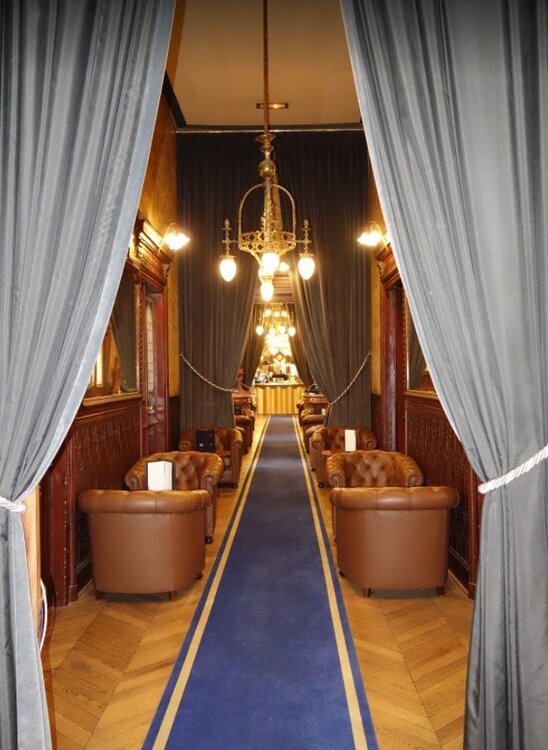 aYtrfyc2pbg — копия.jpg