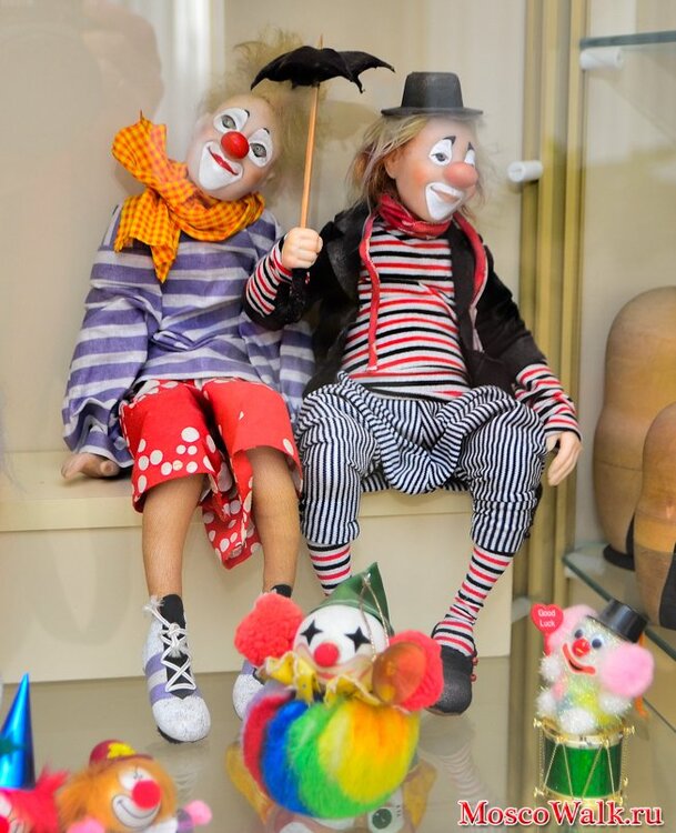 museum-clowns_25.jpg