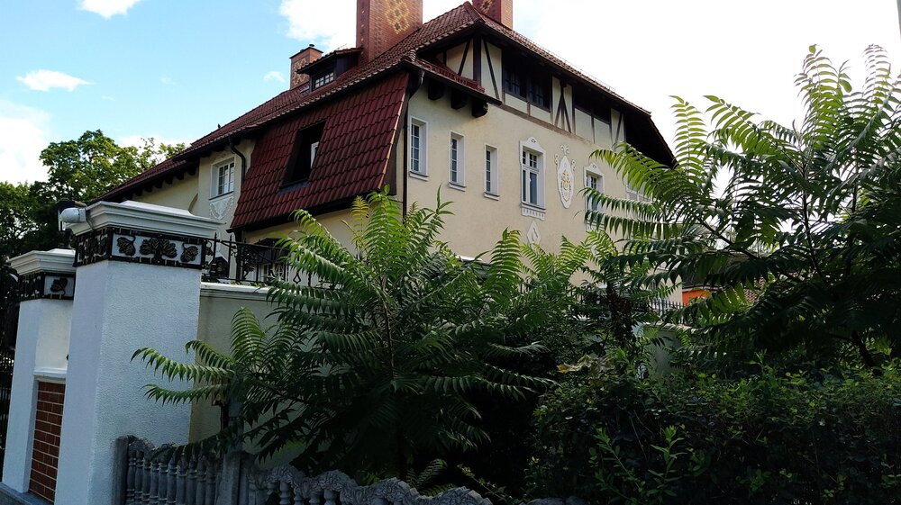 вилла Шмидт мл..jpg