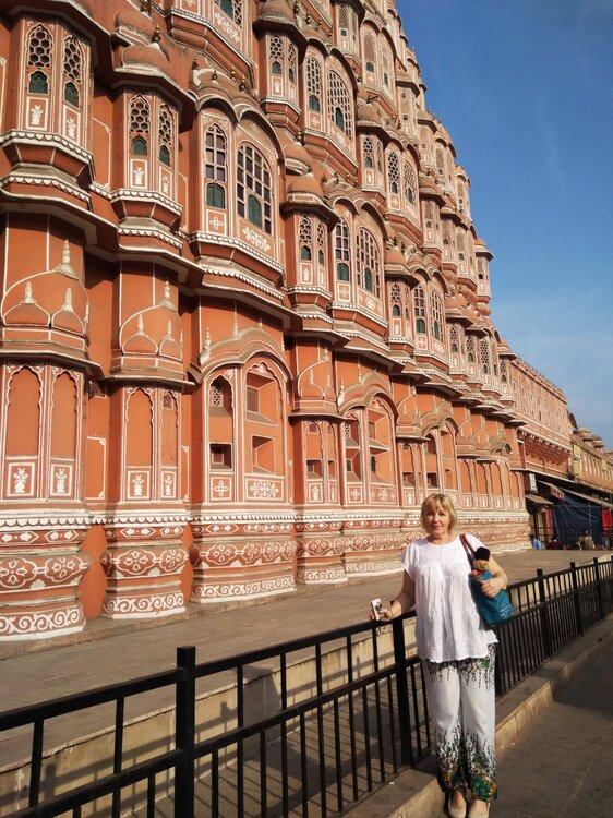 Хава Махал- Дворец Ветров. Джайпур.jpg