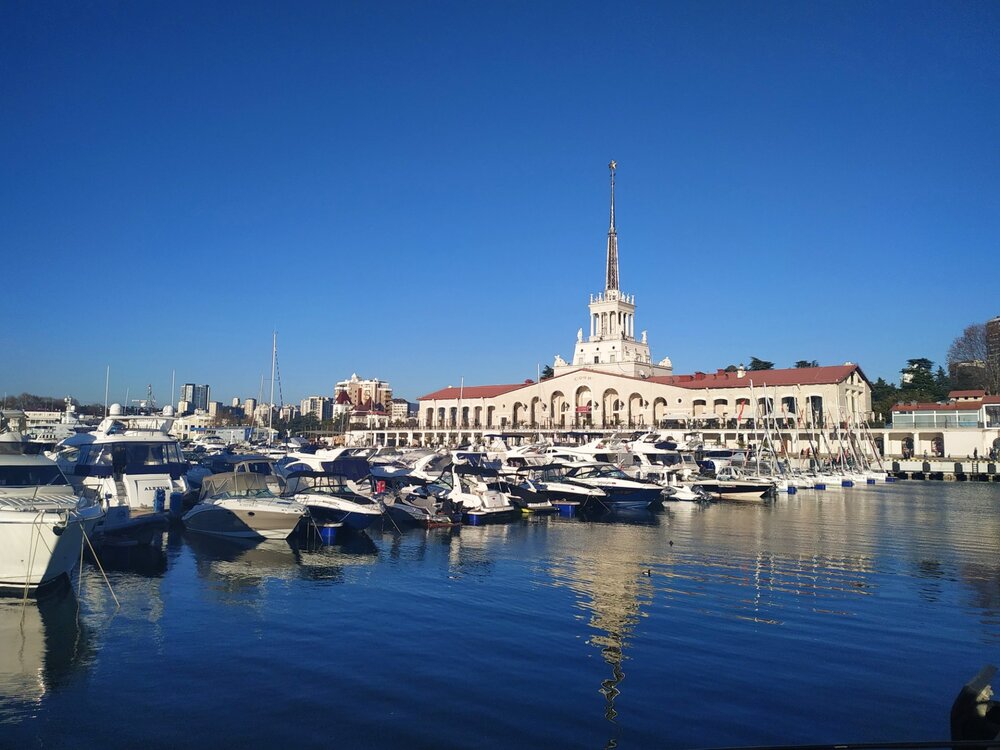 морской порт.jpg