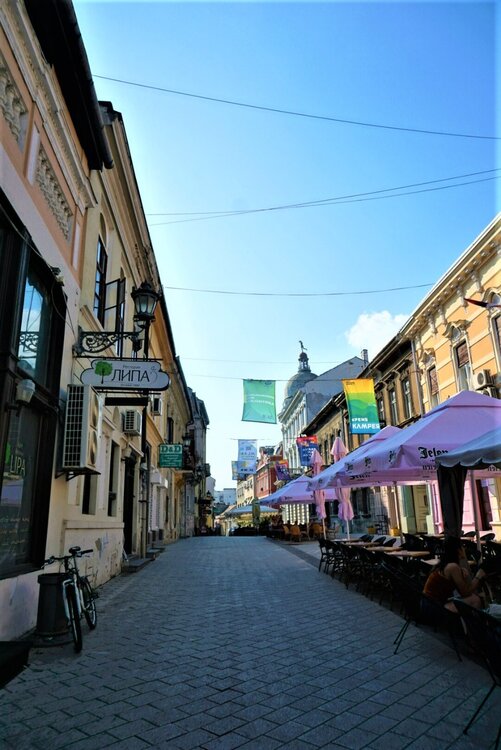 Нови-Сад другая улица.jpg