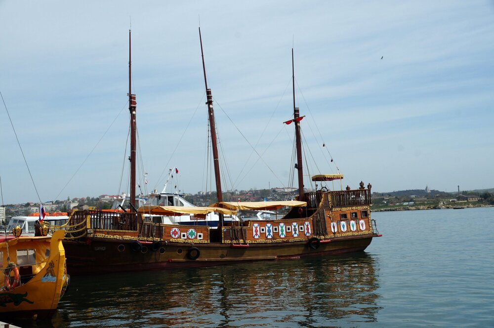 12_Бухта Севастополь_01 .JPG