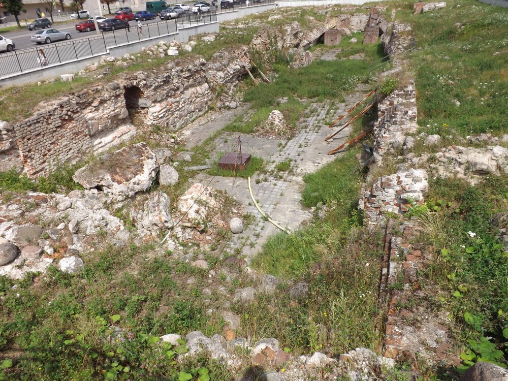 2Кениг руина1.JPG