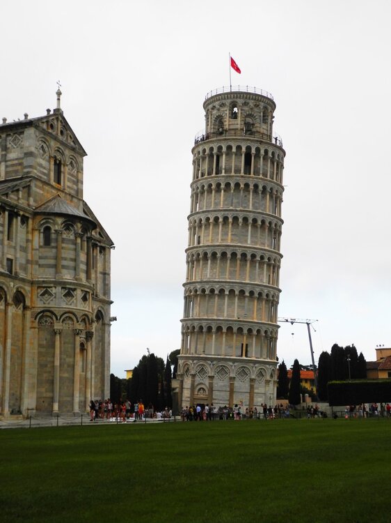 DSCN1247 Пиза.jpg