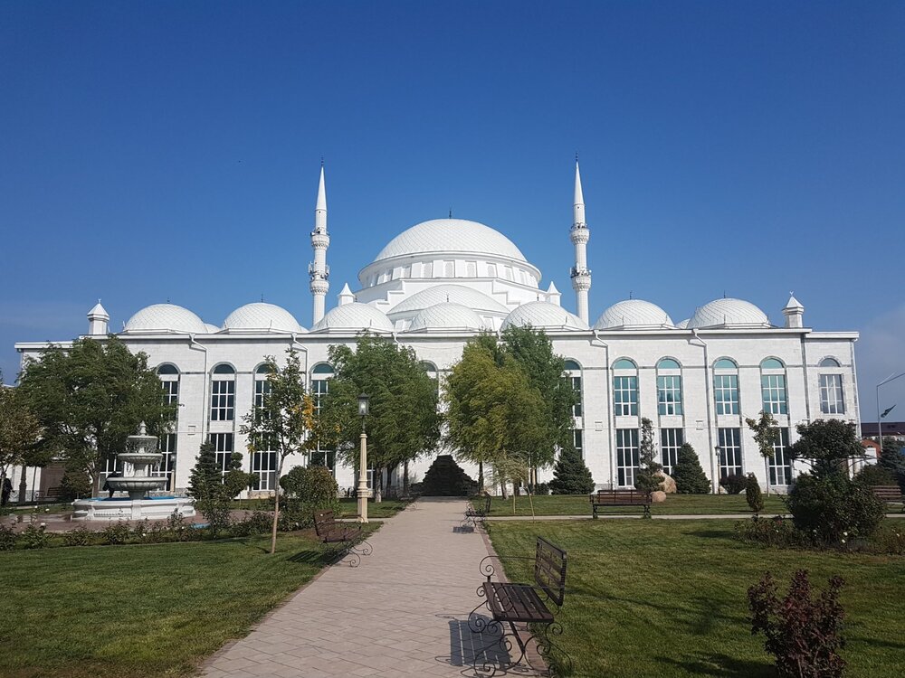 МЕЧЕТЬ В МАХАЧКАЛЕ.jpg