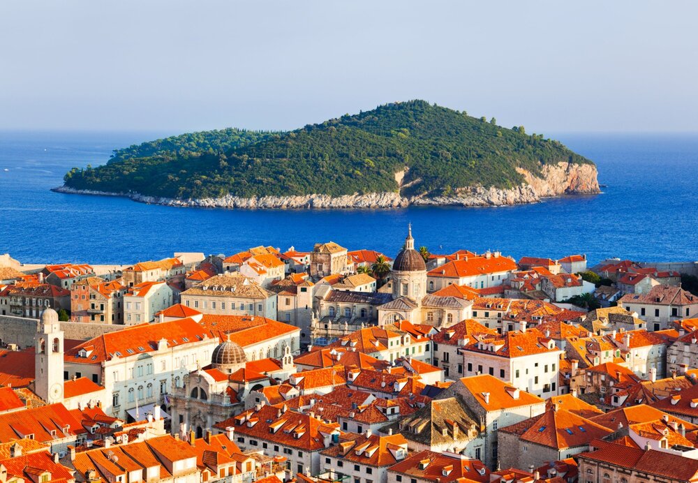 croatia-dubrovnik_shutterstock_36517483-255.jpg