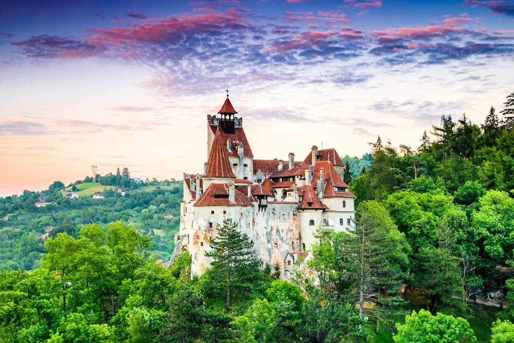 bran-castle_romania_6823986_shutterstock.jpg