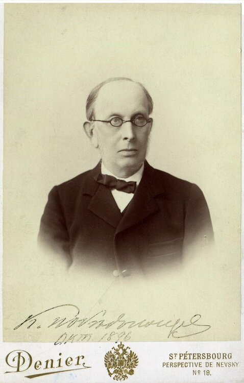 Портрет_Константина_Петровича_Победоносцева._Denier,_~1890(1896)г_ГИМ_e1t3.jpg