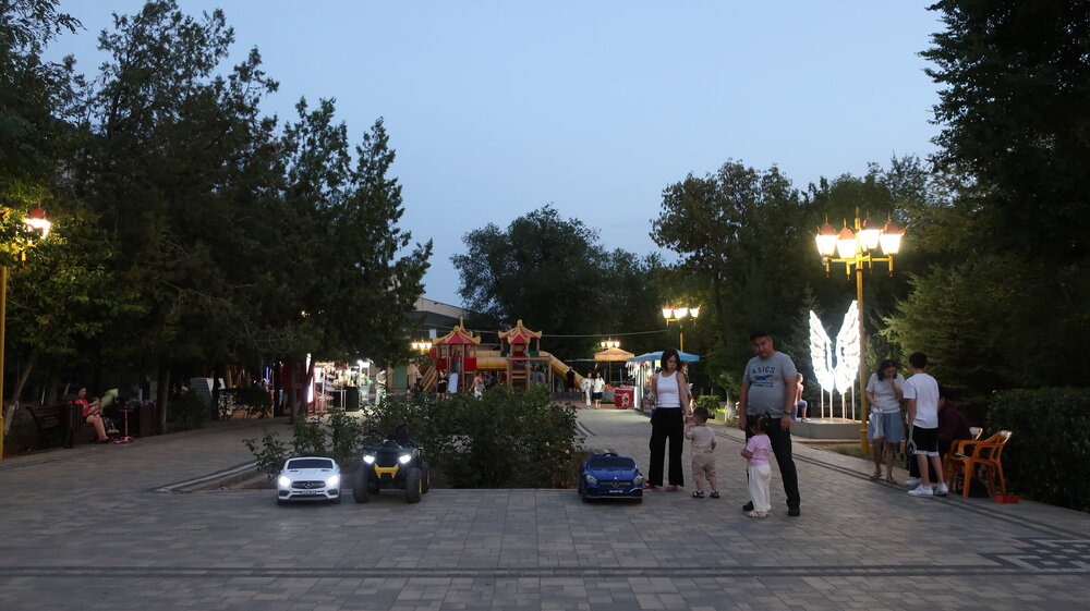 IMG_2241-Элиста-парк Дружба.JPG