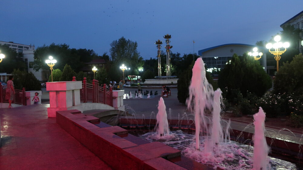 IMG_2252-Элиста-парк Дружба.JPG