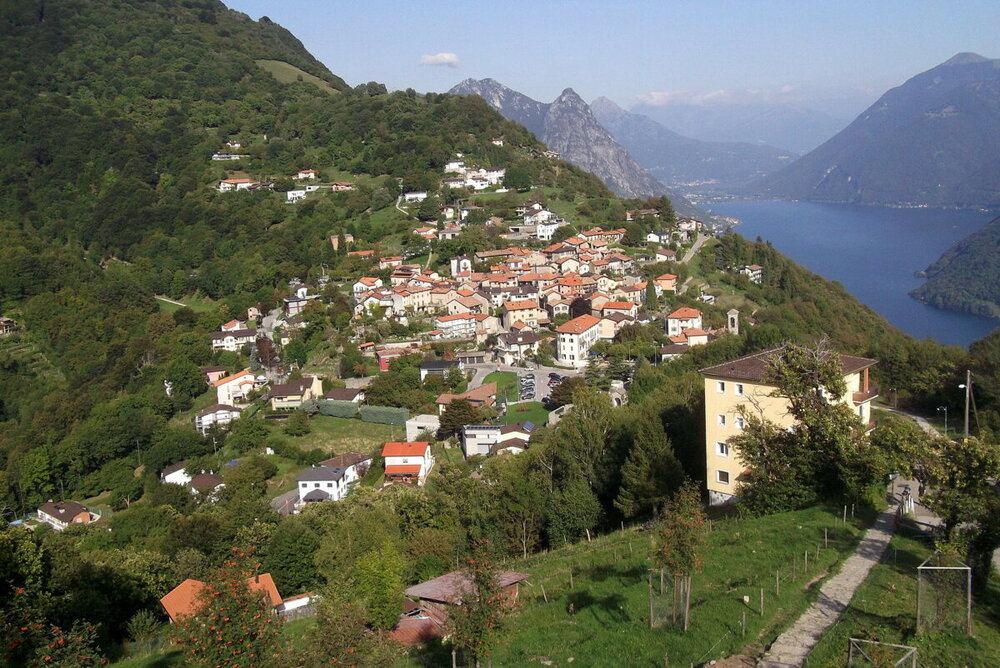 1-DSCF9996.JPG