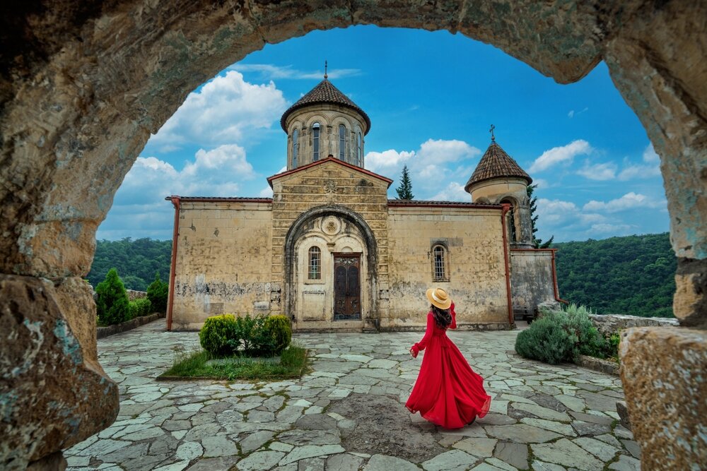 shutterstock_2312081119.jpg