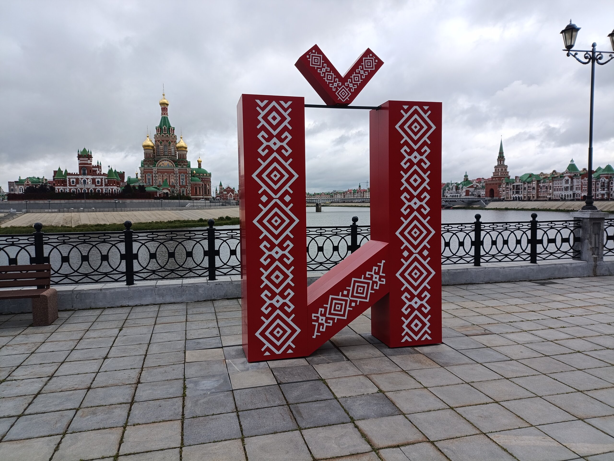 Операция «Й» или в гостях у Котосемейки.