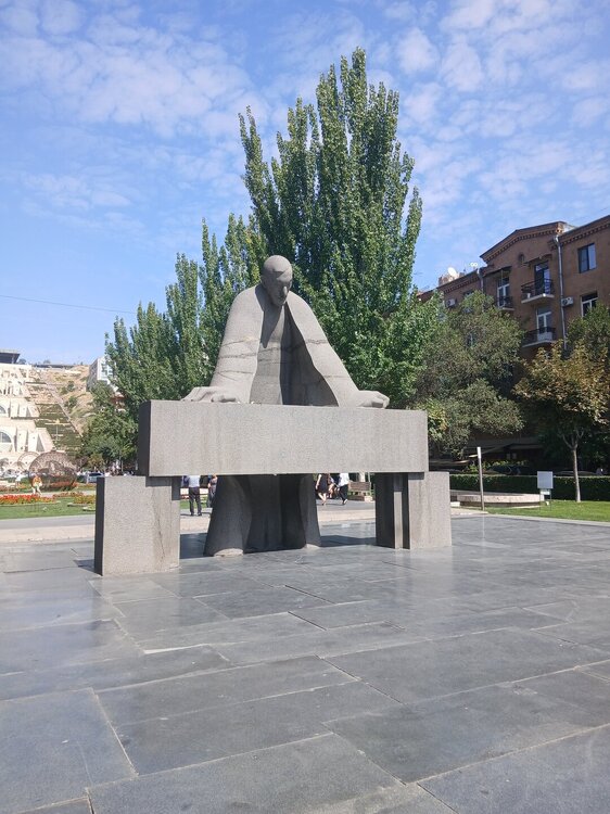 221.jpg