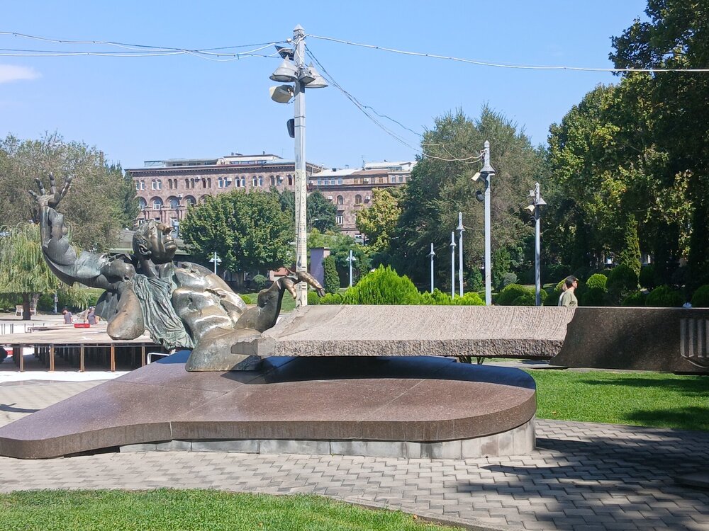 230.jpg
