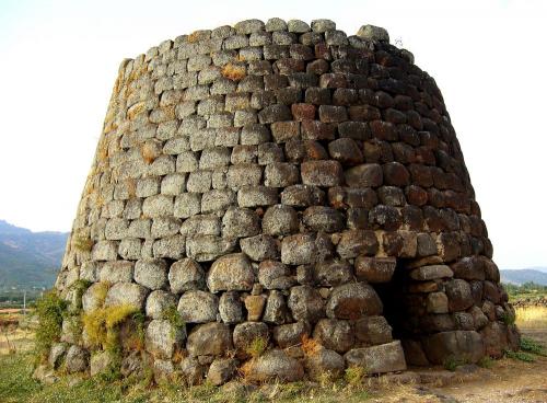 99_Silanusnuraghe.jpg