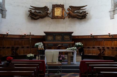 1303 Падуя. Базилика Санта-Джустина. Мощи Св. Луки.JPG