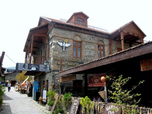 IMG_0390_1.jpg
