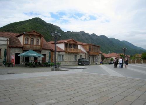 IMG_0301_1.jpg