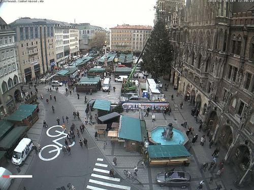 Muenchen-Marienplatz-25-11-14.jpg