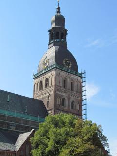 Riga_Dom-Düna-2.jpg