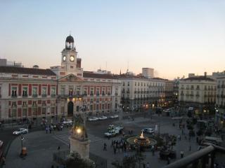 madrid_puerta_del_sol.jpg