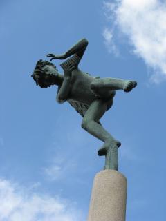 0_667d1_315d7b06_XXXL.jpg