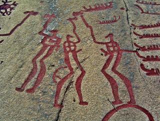 Rock-Carvings-in-Tanum.jpg